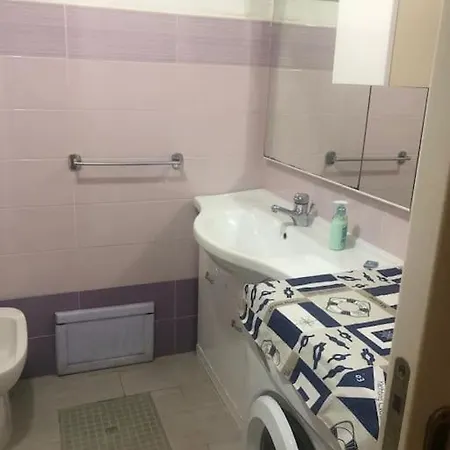 Due Letto A 100 Mt Dal Lido Apartment
