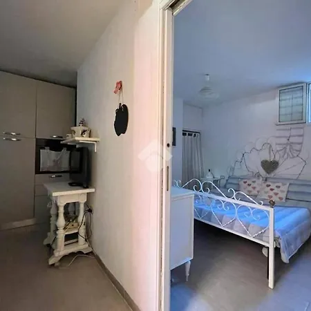 Due Letto A 100 Mt Dal Lido *