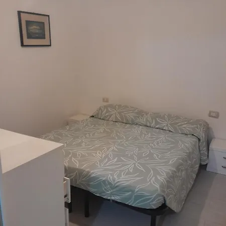 Due Letto A 100 Mt Dal Lido